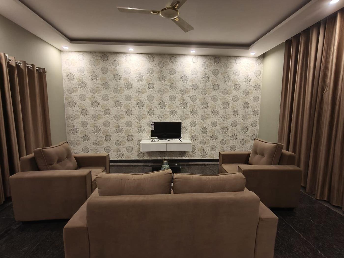 Living room with sofas and TV
